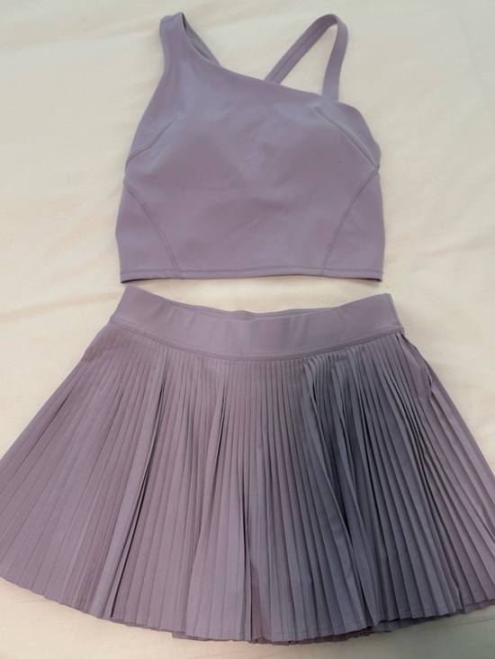 lululemon athletica Dresses & Skirts - Lululemon Varsity HR Pleated Tennis Skirt